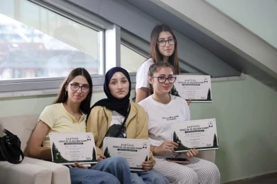 Gen&ccedil;ler 4 g&uuml;nl&uuml;k kampta esnaflığı ve sosyal sorumluluğu deneyimledi
