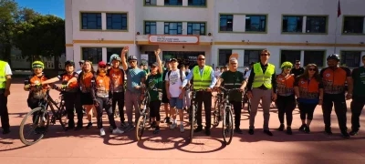 Gen&ccedil;ler bağımlılığa karşı pedal &ccedil;evirdi
