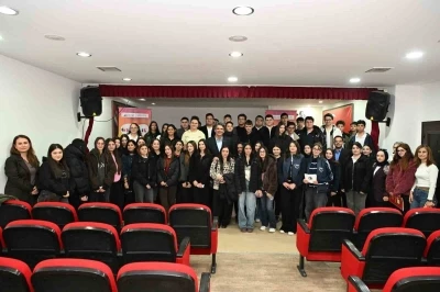 Gen&ccedil;ler sordu, Başkan Kocaman yanıtladı
