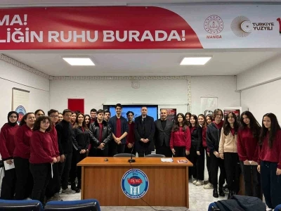 Gen&ccedil;lere &rsquo;Bilişim su&ccedil;ları&rsquo; uyarısı
