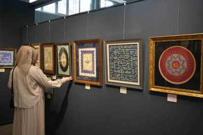 Gen&ccedil;lerin "İz" temalı yıl sonu sergisi beğeni topladı

