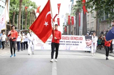 Gen&ccedil;lik Haftası coşkusu devam ediyor
