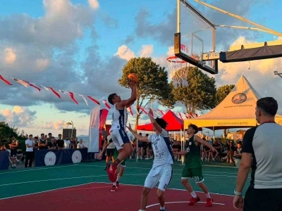 Gen&ccedil;lik Kupası 3x3 basketbol T&uuml;rkiye finalleri Ak&ccedil;akoca&rsquo;da başladı
