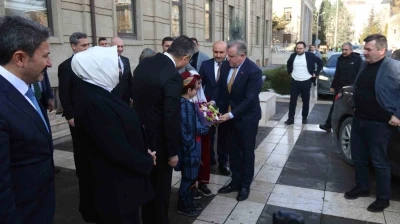 Gen&ccedil;lik ve Spor Bakanı Bak Eskişehir&rsquo;de
