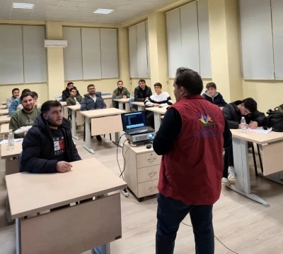 Gen&ccedil;lik ve Spor Bakanlığı&rsquo;nın gen&ccedil;lik projeleri Menteşe&rsquo;de &ouml;ğrencilere anlatıldı
