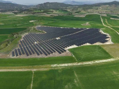 GES yatırımlarıyla 3 bin 375 ton karbon salımının &ouml;n&uuml;ne ge&ccedil;ildi
