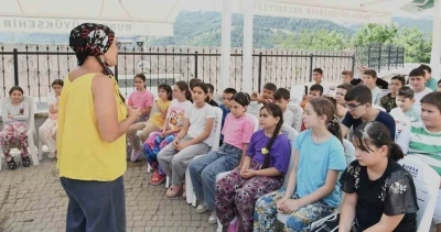 Gezici Kütüphane çocukları bilgiyle donatıyor
