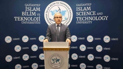 GİBT&Uuml;&rsquo;de "T&uuml;rkiye&rsquo;nin 21. Y&uuml;zyıl Hedefleri ve Ortadoğu&rsquo;da Barış" Konuşuldu
