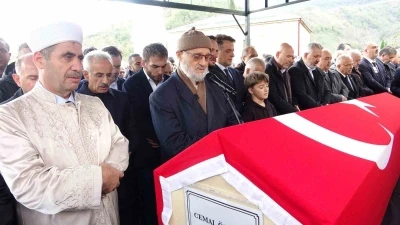 Giresun, eski Milletvekili Cemal Öztürk’e veda etti
