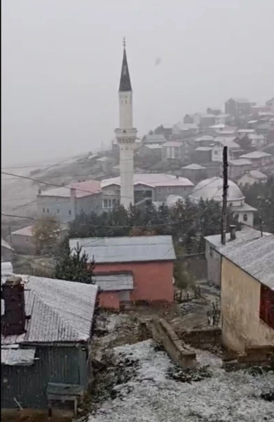 Giresun yaylaları beyaza büründü
