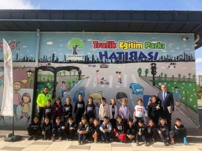 GKV’li minikler trafik kurallarını öğreniyor