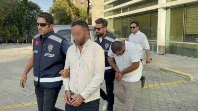 Göçmen kaçakçılığından cezaevinden yeni çıkan 2 kişi yine göçmen kaçakçılığı yaparken yakalandı
