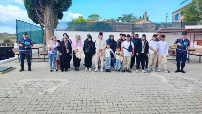 Göçmen kaçakçısı, jandarmadan kaçamadı: 1 gözaltı
