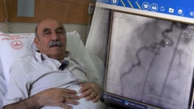 G&ouml;ğ&uuml;s yanmasıyla hastaneye gitti, hayatının şokunu yaşadı! Bir ilke imza attılar