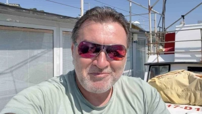 G&ouml;k&ccedil;eada&rsquo;da manta vatozu g&ouml;r&uuml;nt&uuml;lendi
