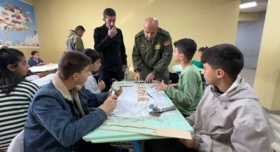 G&ouml;ky&uuml;z&uuml; meraklıları model u&ccedil;akla buluştu
