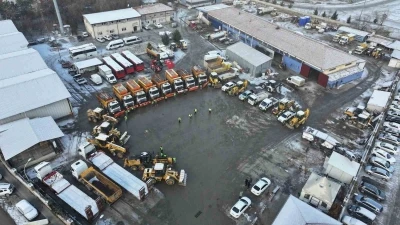 G&ouml;lbaşı Belediyesi, karla m&uuml;cadeleye hazır
