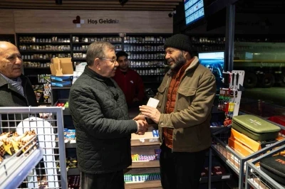 G&ouml;lbaşı Belediyesi&rsquo;nden vatandaşlara sahurluk ikramı
