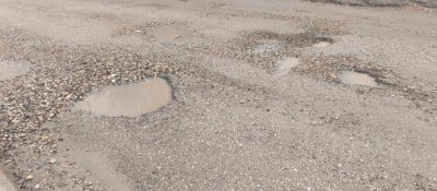 G&ouml;lbaşı esnafından belediyeye yol tepkisi