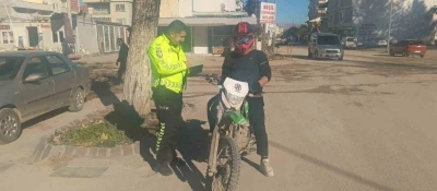 G&ouml;lbaşı il&ccedil;esinde motosiklet denetimleri devam ediyor
