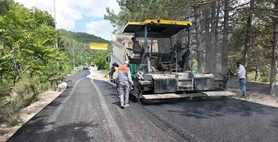 G&ouml;lc&uuml;k Tabiat Parkı ile Dere Mahallesi arasındaki yol asfaltlanıyor
