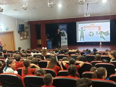 G&ouml;lc&uuml;k&rsquo;te ilkokul &ouml;ğrencilerine Sıfır Atık eğitimi verildi
