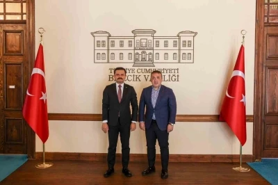 G&ouml;lpazarı Kaymakamı Onur Titiz g&ouml;reve başladı
