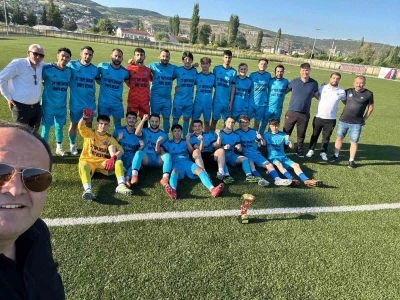 G&ouml;lpazarıspor 1. Amat&ouml;r Lig&rsquo;e y&uuml;kselmeyi son haftada kaybetti
