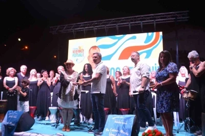 G&ouml;me&ccedil;&rsquo;te 5. Uluslararası Keremk&ouml;y Festivali coşkuyla sona erdi
