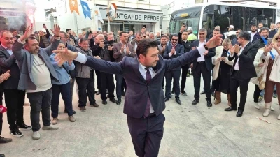 G&ouml;revi g&ouml;zyaşlarıyla devraldı
