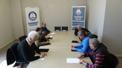 G&ouml;rme engeliler Braille alfabesi &ouml;ğreniyor
