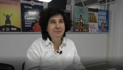 G&ouml;rme engelli 3 &ccedil;ocuk annesi &Ccedil;iler Kocaman&rsquo;ın &rsquo;Braille&rsquo; alfabesiyle okuma azmi
