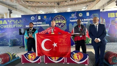 Görme Engelli Dünya Şampiyonu Çevik: &quot;İstiklal Marşı’nı okutmak büyük hedeflerimdendi&quot;
