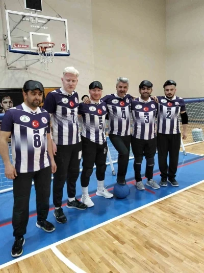 G&ouml;rme engelli sporculardan b&uuml;y&uuml;k başarı
