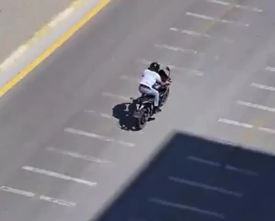 Görüntülü ihbar edilen plakasız sürücüye cezai işlem uygulandı
