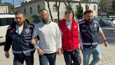 &lsquo;G&ouml;zl&uuml;ğ&uuml;n&uuml;n altından bize niye baktın&rsquo; diye silahla vurdular
