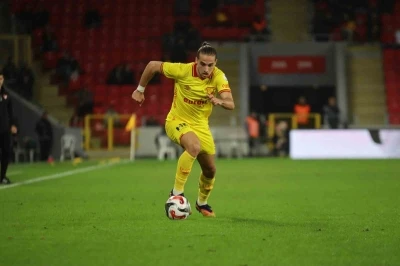 G&ouml;ztepe, hazırlık ma&ccedil;ında galip geldi
