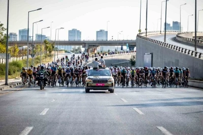 Gran Fondo Başkent 2025’te pedallar Ankara için döndü
