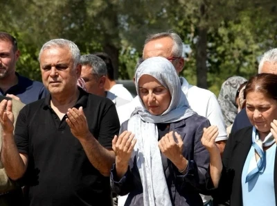 G&uuml;lnar Gen&ccedil;lik Merkezinin temeli dualarla atıldı

