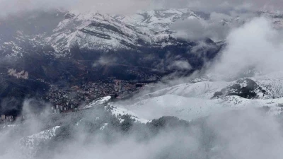 Gümüşhane beyaz gelinliğini giydi
