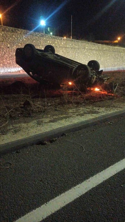 Gümüşhane’de kontrolden çıkan otomobil ters döndü: 1 yaralı
