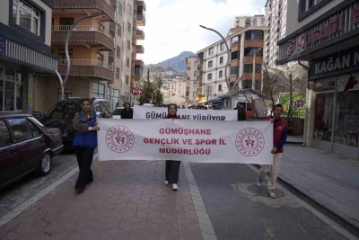 G&uuml;m&uuml;şhane&rsquo;de obeziteye dikkat &ccedil;ekmek i&ccedil;in y&uuml;r&uuml;d&uuml;ler
