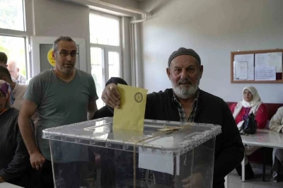 G&uuml;m&uuml;şhane&rsquo;nin Tekke beldesinde se&ccedil;im heyecanı başladı
