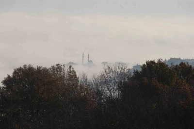 G&uuml;n doğumuyla buluşan sis g&ouml;rsel ş&ouml;len sundu
