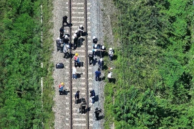 Güney Kore’de yolcu treni, demiryolu kenarında çalışan işçilere çarptı: 2 ölü, 5 yaralı

