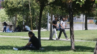 G&uuml;neydoğu'da termometreler 45 dereceyi g&ouml;sterdi