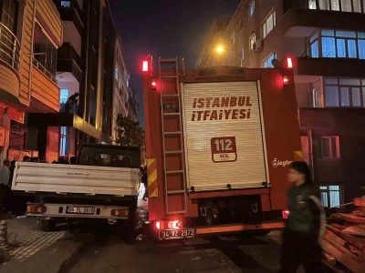 Güngören’de binadaki patlamada yaşlı çift yaralandı
