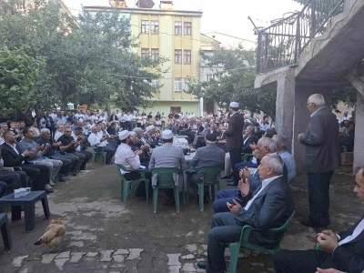 G&uuml;roymak&rsquo;ta iki aile arasındaki husumet barışla sonu&ccedil;landı
