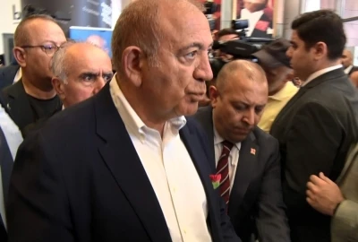 G&uuml;rsel Tekin: "Gerek &Ouml;zg&uuml;r &Ouml;zel gerek bizler gerek Kemal Kılı&ccedil;daroğlu, hepimizin varlık sebebi Cumhuriyet Halk Partisidir"
