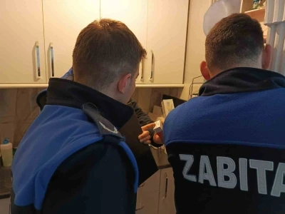 G&uuml;zellik merkezlerindeki 400&rsquo;&uuml; aşkın tarihi ge&ccedil;miş &uuml;r&uuml;ne el konuldu
